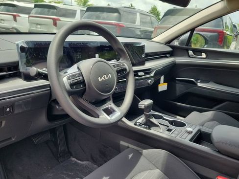 New 2026 Kia K5 LXS FWD image 11