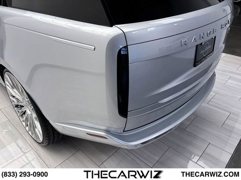 Used 2023 Land Rover Range Rover Long Wheelbase Autobiography AWD/4WD image 21