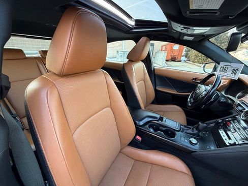 Used 2022 Lexus IS 300 AWD w/ Premium Package image 31