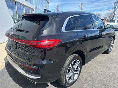 Certified 2025 Audi Q5 Premium w/ Convenience Package AWD/4WD image 24