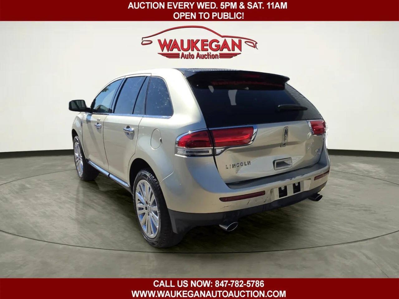 Used 2011 Lincoln MKX AWD w/ 102A Rapid Spec Order Code image 4