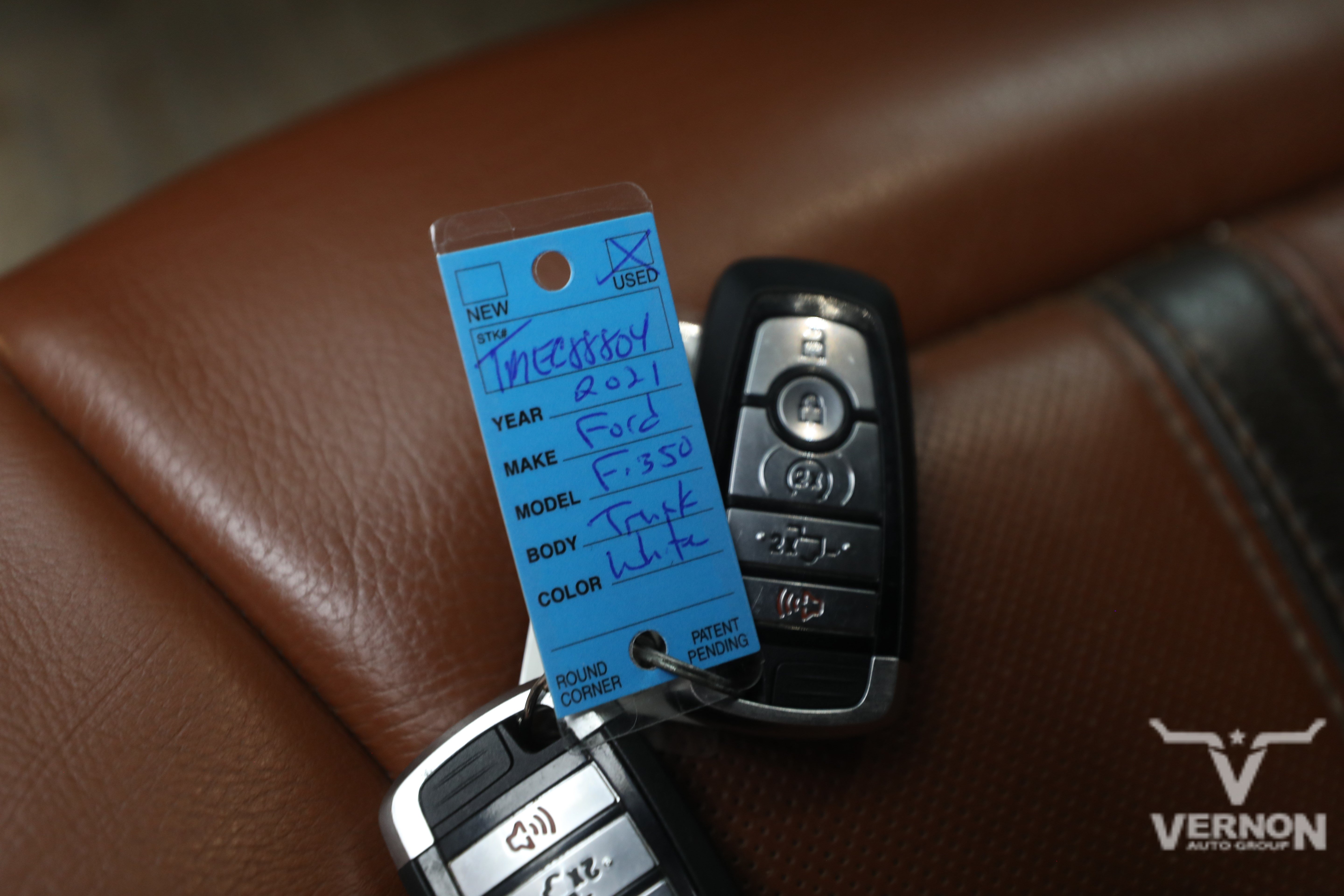 Used 2021 Ford F350 King Ranch w/ King Ranch Ultimate Package AWD/4WD image 11
