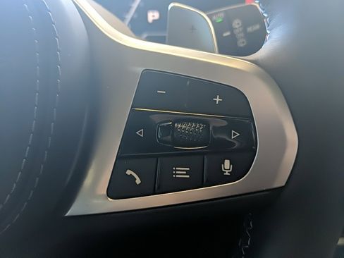 Used 2024 BMW X7 M60i w/ Executive Package image 25