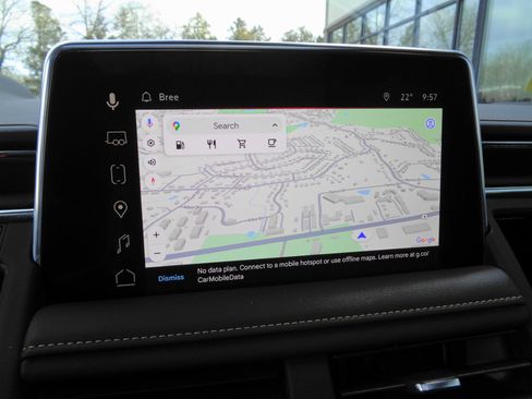 Used 2023 GMC Yukon XL AT4 w/ Technology Package image 11