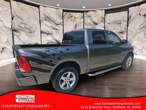 Used 2013 RAM 1500 Express RWD image 4