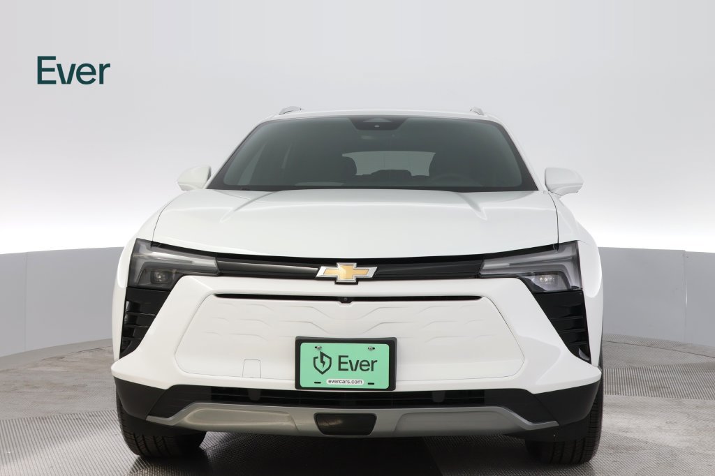 Used 2024 Chevrolet Blazer EV LT AWD/4WD image 12