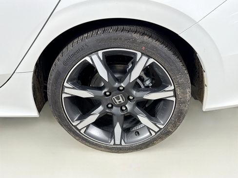 New 2025 Honda Civic Sport Touring image 38