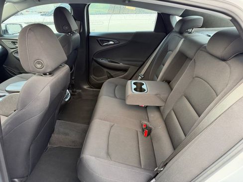 Used 2023 Chevrolet Malibu LT image 5