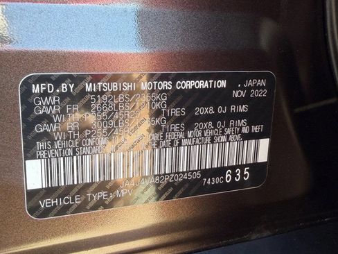 Used 2023 Mitsubishi Outlander SEL AWD/4WD image 19