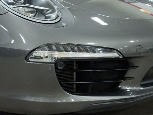 Used 2012 Porsche 911 Carrera S image 15