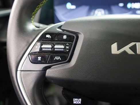 Used 2023 Kia EV6 GT image 25