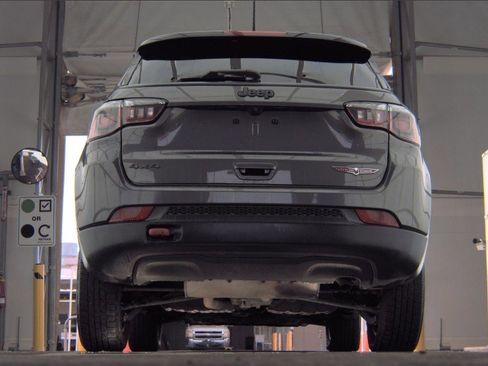 Used 2019 Jeep Compass Trailhawk image 8