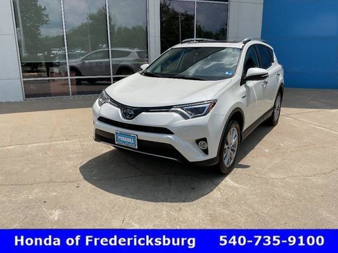 Used 2017 Toyota RAV4 Limited w/ Advanced Technology Package AWD/4WD image 2