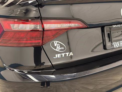 Used 2020 Volkswagen Jetta S FWD image 37