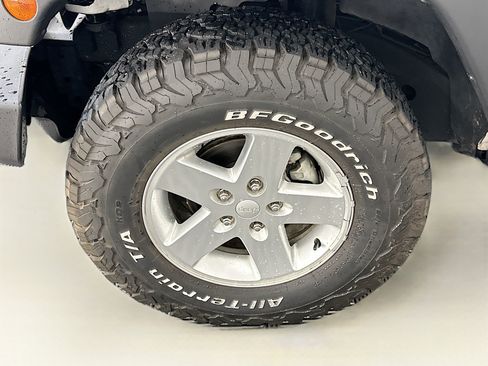 Used 2012 Jeep Wrangler Sport AWD/4WD image 11