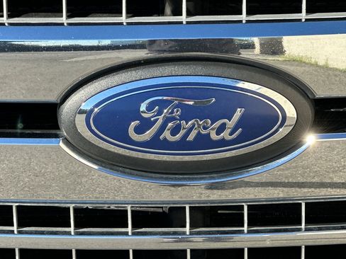 Used 2019 Ford F150 XLT w/ XTR Package image 36