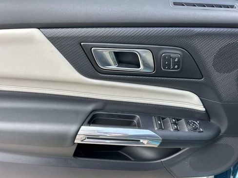 Used 2026 Ford Mustang Premium RWD image 24