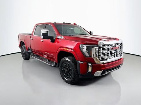 Used 2024 GMC Sierra 2500 Denali w/ Denali Reserve Package AWD/4WD image 1