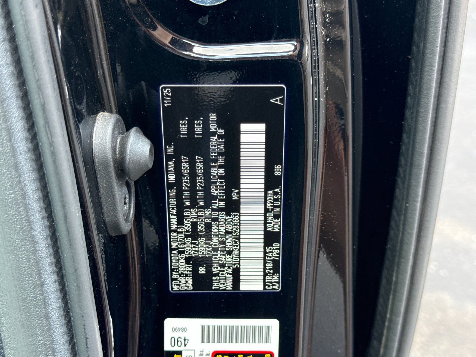 Used 2026 Toyota Sienna XLE FWD image 30