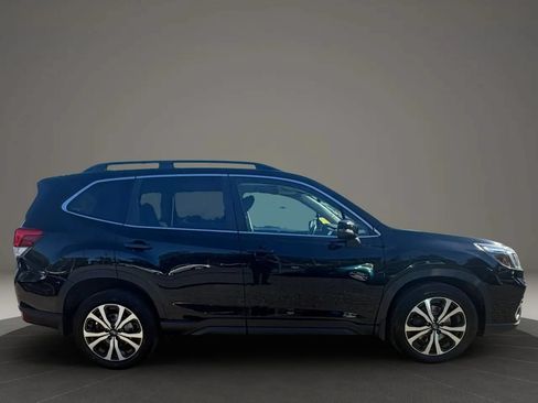 Used 2019 Subaru Forester Limited AWD/4WD image 4