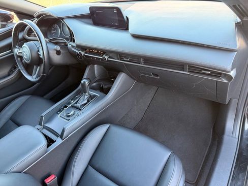 Used 2021 MAZDA MAZDA3 s FWD image 35