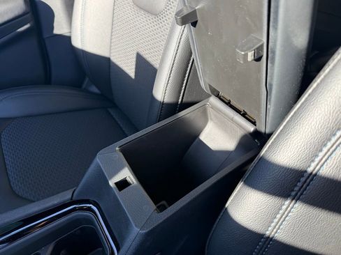 New 2026 Jeep Compass Latitude AWD/4WD image 25