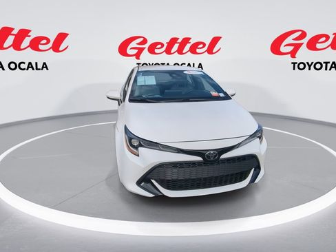 Used 2022 Toyota Corolla SE image 3