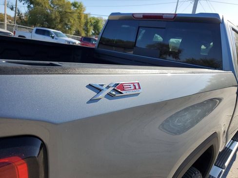 New 2026 GMC Sierra 1500 SLT w/ SLT Premium Plus Package AWD/4WD image 10
