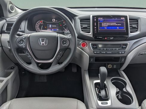 Used 2019 Honda Ridgeline RTL-T image 12