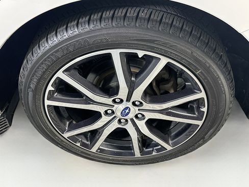 Used 2018 Subaru Impreza 2.0i Limited image 11