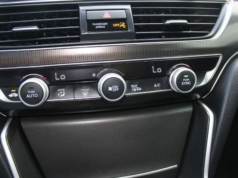 Used 2022 Honda Accord Sport image 31