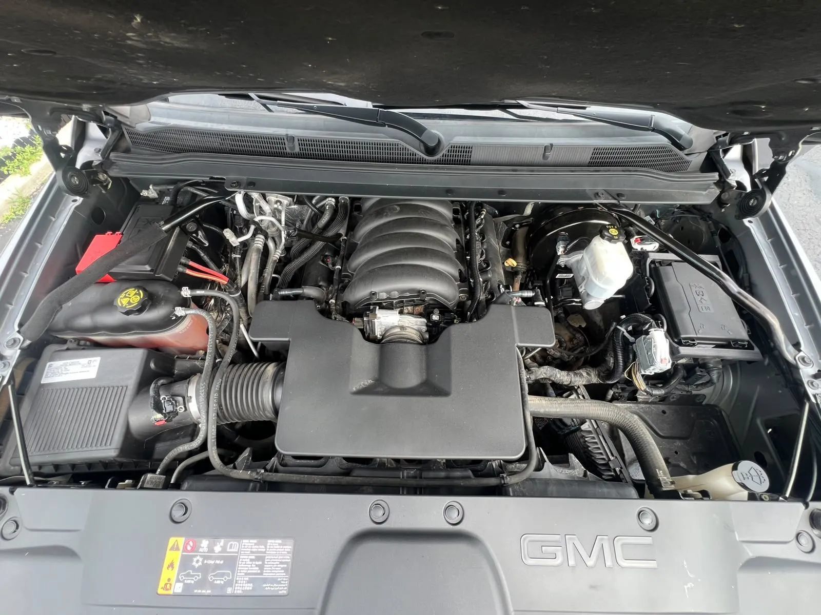 Used 2019 GMC Yukon SLT AWD/4WD image 10