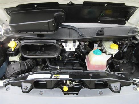 Used 2017 RAM ProMaster 2500 image 23