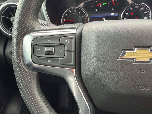 Used 2025 Chevrolet Blazer LT FWD image 15