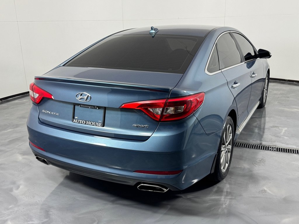 Used 2015 Hyundai Sonata Sport w/ Option Group 03 FWD image 5
