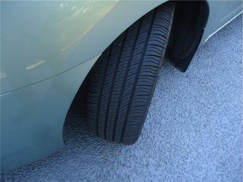 Used 2007 Toyota Prius Touring FWD image 29