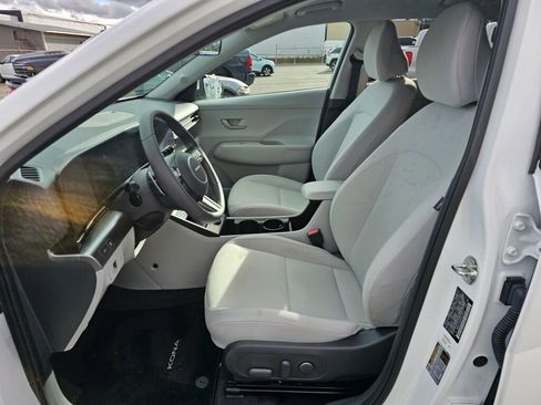 Used 2024 Hyundai Kona SEL image 18