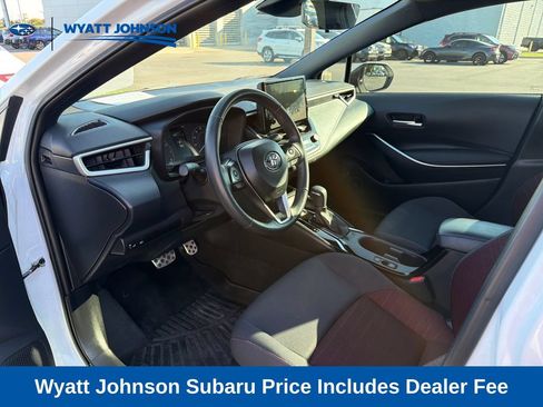 Used 2025 Toyota Corolla SE FWD image 11