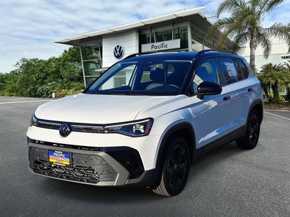 Certified 2025 Volkswagen Taos SE