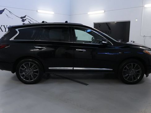 Used 2019 INFINITI QX60 Luxe w/ Limited Package AWD/4WD image 8