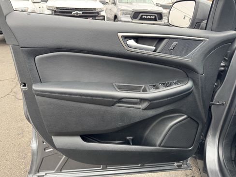 Used 2024 Ford Edge SEL image 23