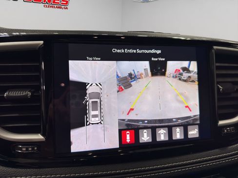 New 2026 Chrysler Pacifica Select image 32