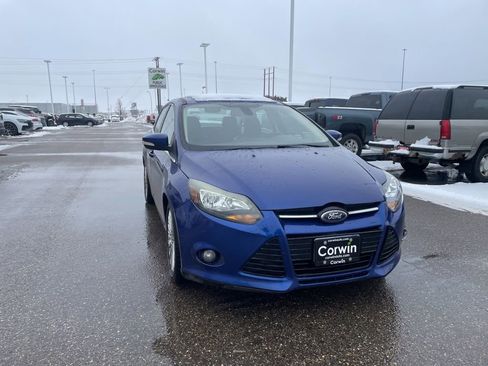 Used 2012 Ford Focus Titanium image 2