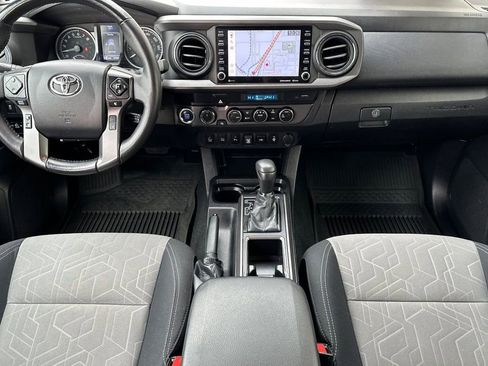 Used 2023 Toyota Tacoma TRD Off-Road w/ Technology Package image 13