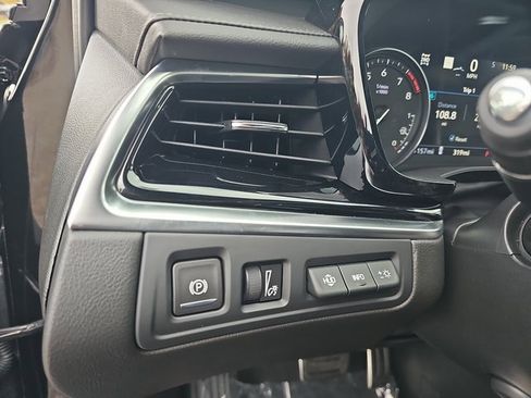 New 2025 Cadillac XT6 Sport w/ Technology Package image 28