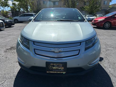 Used 2012 Chevrolet Volt Premium w/ Premium Trim Package image 2