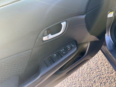 Used 2015 Honda Civic LX image 12