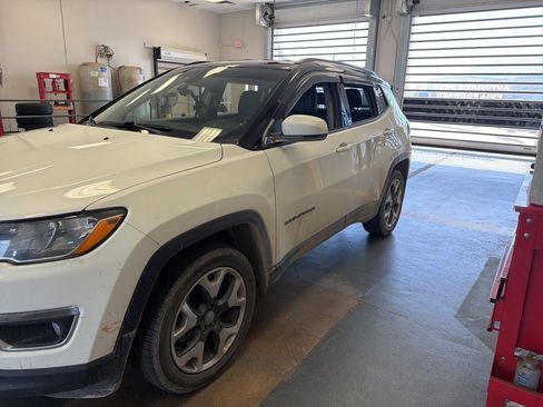 Used 2018 Jeep Compass Limited image 6