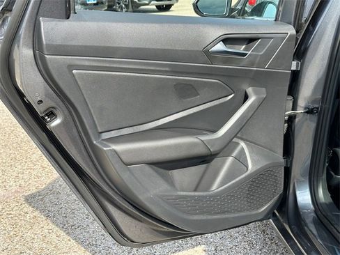 Used 2021 Volkswagen Jetta S image 29