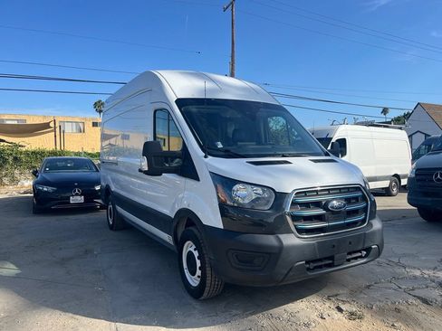 Used 2022 Ford E-Transit 148 High Roof w/ Load Area Protection Package RWD image 3